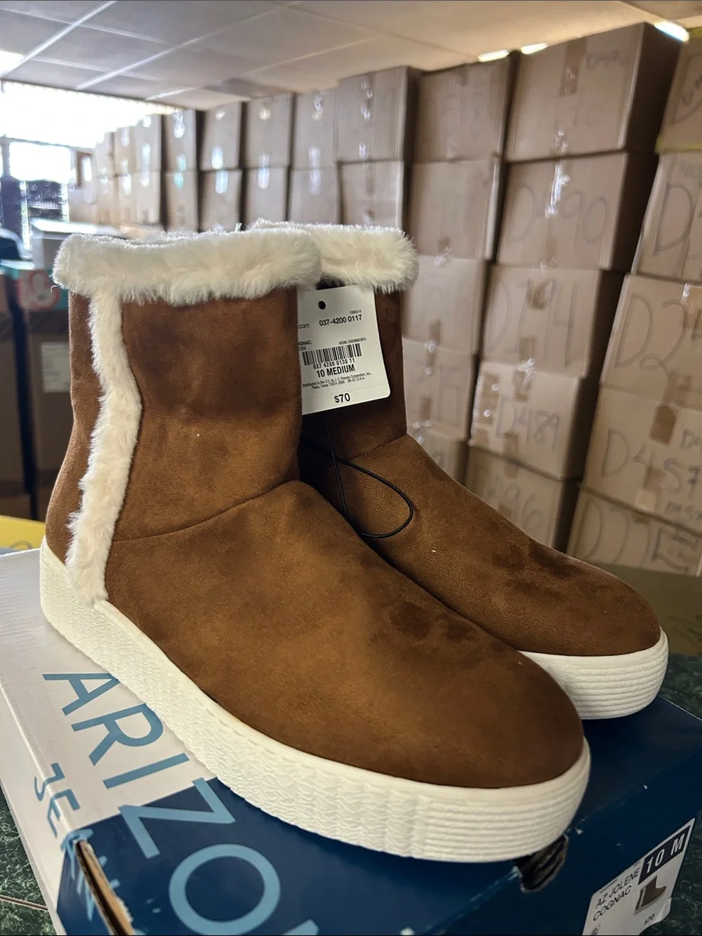 Arizona Jean Company Brown Faux Fur Winter Boots